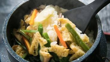 食事・飲み物 / 12