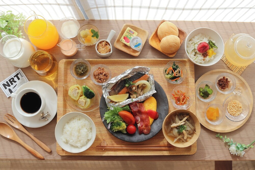 朝食