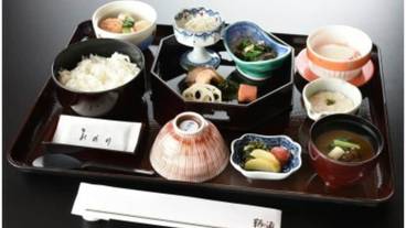 食事・飲み物 / 17