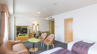 デラックスツイン