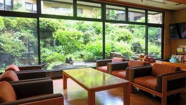 ロビー応接スペース / 6