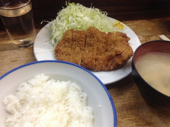 「こづち」料理 541377 チキンカツ定食500円