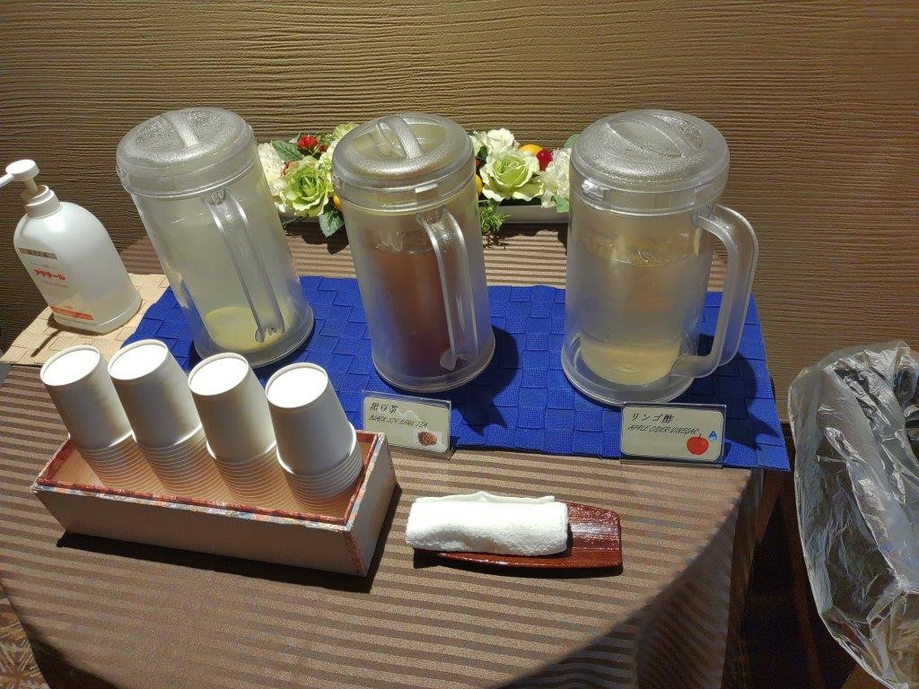 風呂あがりは、喉が渇きます。3種類の飲み物が用意されています