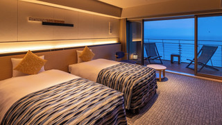 [オーシャンビュー] 最上階スーペリアツイン（ウッドデッキ・シャワーブース付）禁煙