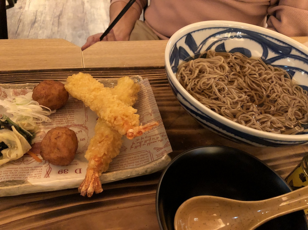 今回は有料で天ぷら蕎麦