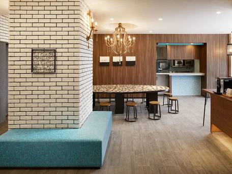 the b 新橋（ザビー しんばし） / 2