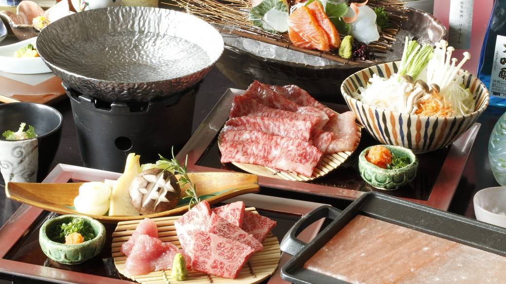 旬の食材を惜しみなく
使用した会席料理 / 2