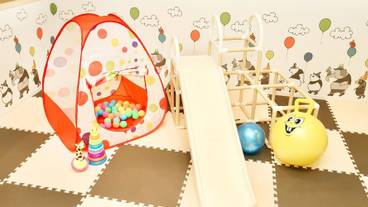 子供用の遊び場 - 屋内 / 13