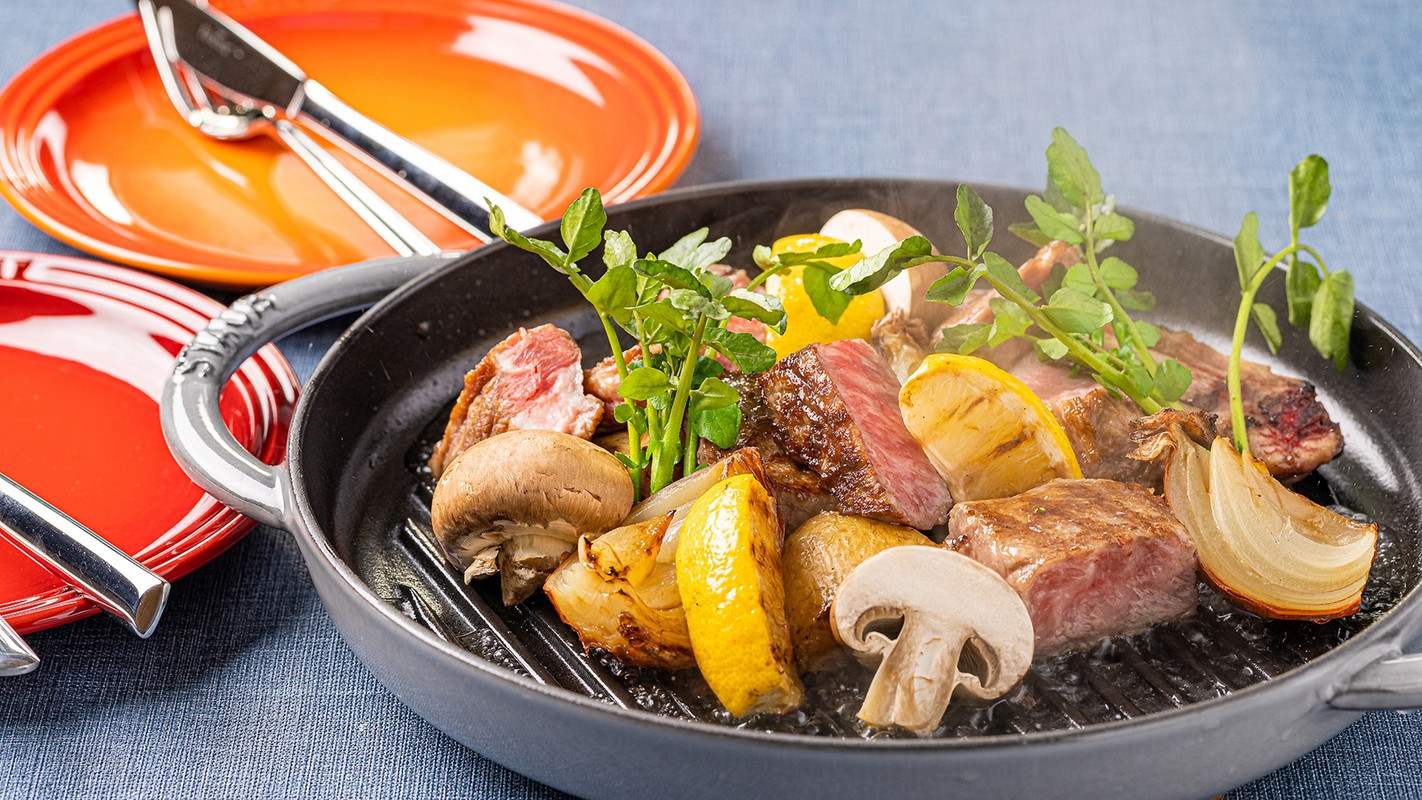 夕食一例／肉料理