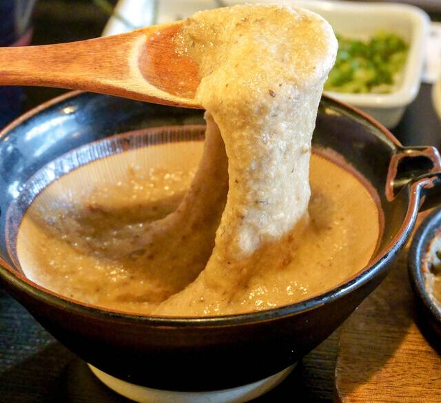 自然薯の名店で
至高のランチに舌鼓 / 2