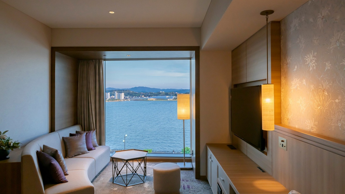 宍道湖の前に佇むホテル。景色もインテリアのひとつのよう…♡3951595