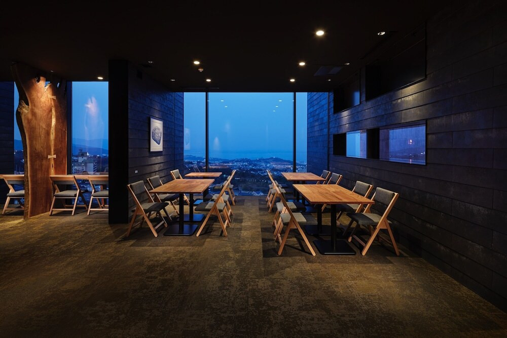 レストラン「THE PEAK」 内観②