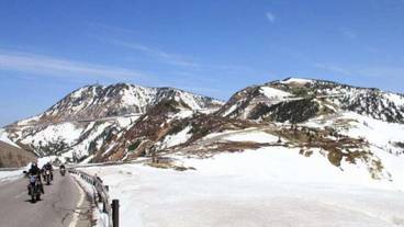 スノー スポーツとスキー / 1