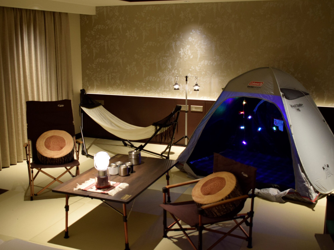 キャンピングルーム