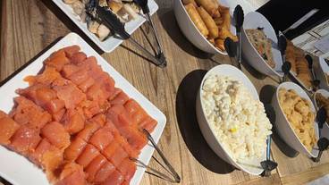 朝食ビュッフェ / 3