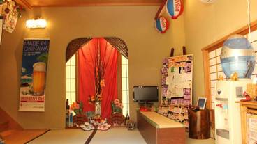 内部エントランス / 2