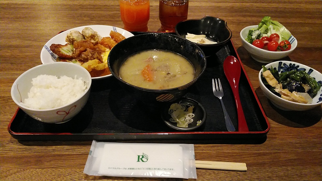朝食