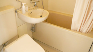 和洋室(ツイン＋和室6畳）バス・ウォシュレットトイレ付　オーシャンビュー