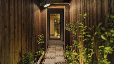 施設の入り口 / 8