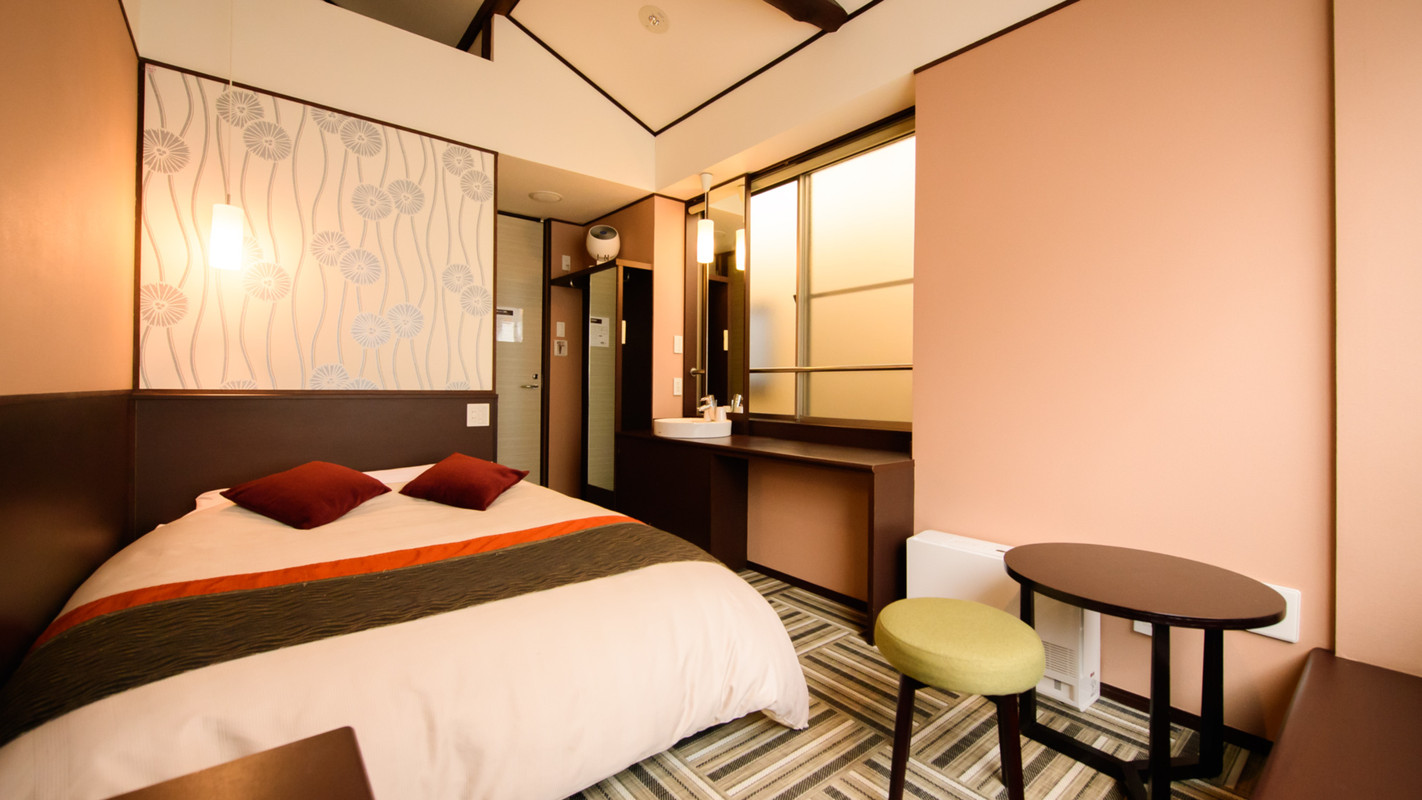 スタンダード ダブルベッドルーム