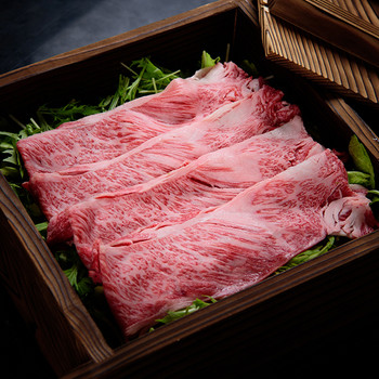 離れの展望風呂から由布岳を一望。料理自慢の宿3927306