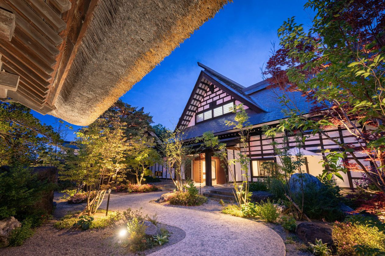 駅からすぐの好アクセス♩3523339