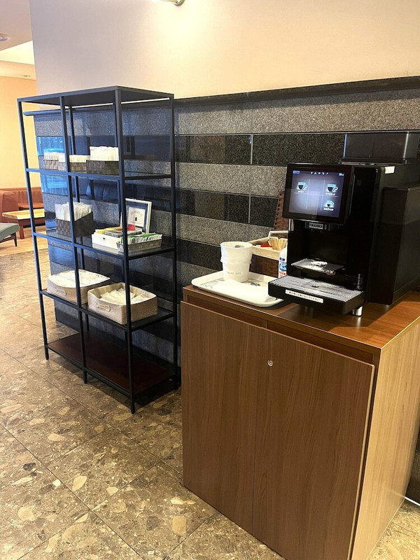 ロビーラウンジ