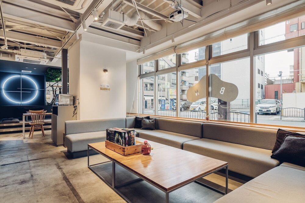 ロビーラウンジ