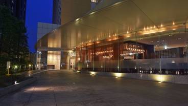 施設の入り口 / 34