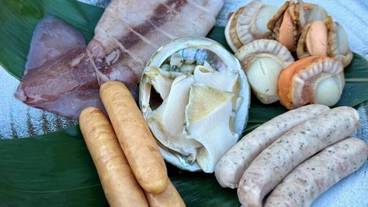 食事・飲み物 / 4