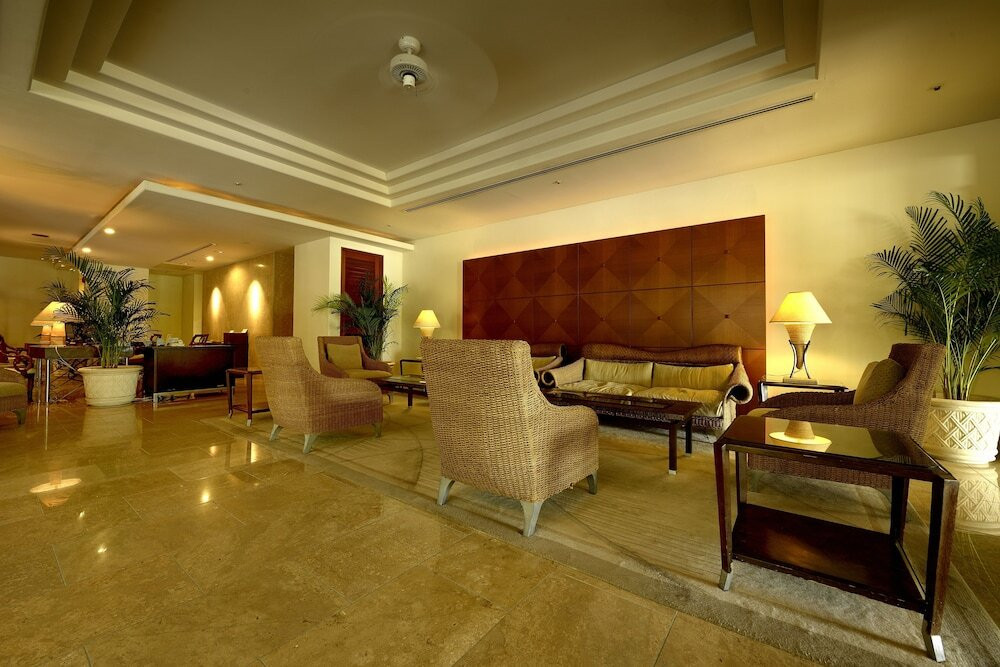 ロビーラウンジ