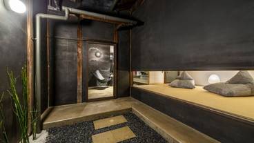 施設の入り口 / 4