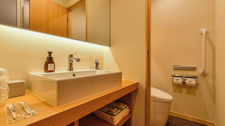 【和モダンルーム】ツイン　シングルベッド×2台［39平米］禁煙