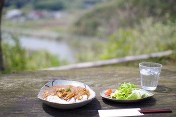 「ギャラリー風草」 料理 18304901 のどかな景色を見ながらの食事