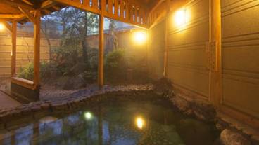 草津温泉 昔心の宿 金みどり（クサツオンセン ムカシゴコロノヤド カネミドリ） / 2