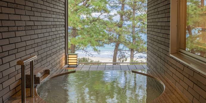 南伊豆弓ヶ浜温泉 季一遊（静岡県 旅館） / 1
