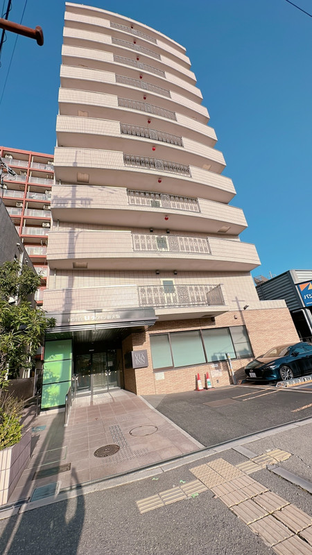 ホテルの玄関前です。