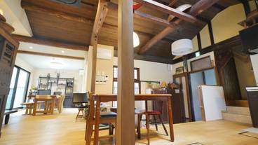 ロビーラウンジ / 7