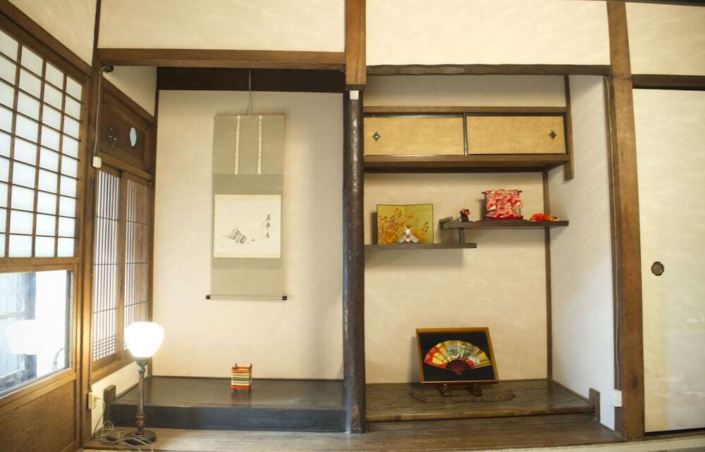 内部エントランス