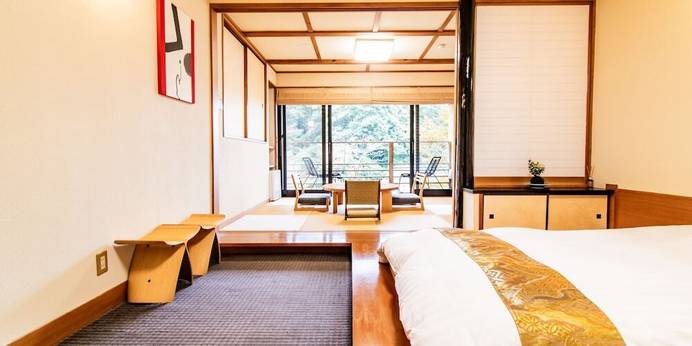 霧島温泉 霧島もみじ谷 静流荘(鹿児島県 旅館) / 1