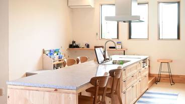 客室内のダイニングエリア / 11