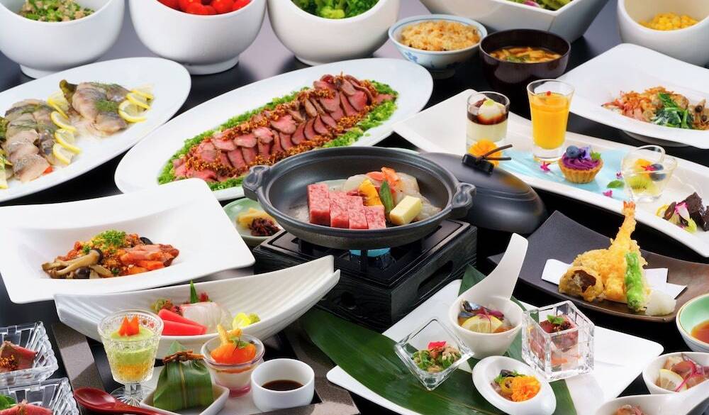 夕食 ハーフバイキング（1） / 2