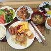 朝食