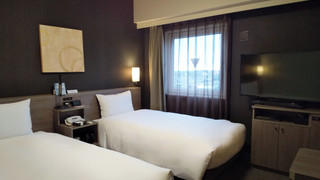 コンフォート ツインルーム 喫煙可