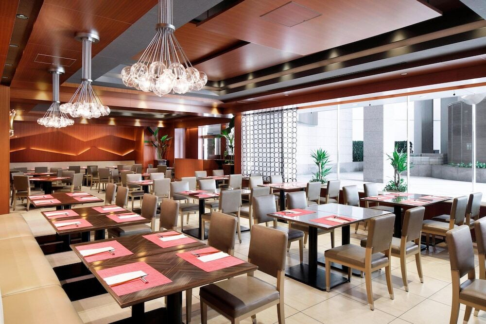 季節のフェアも楽しみ。豪華食材に口福が高まる4091301