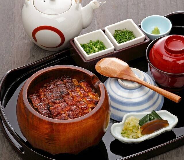 駅直結のレストラン街で
名古屋名物を堪能 / 1