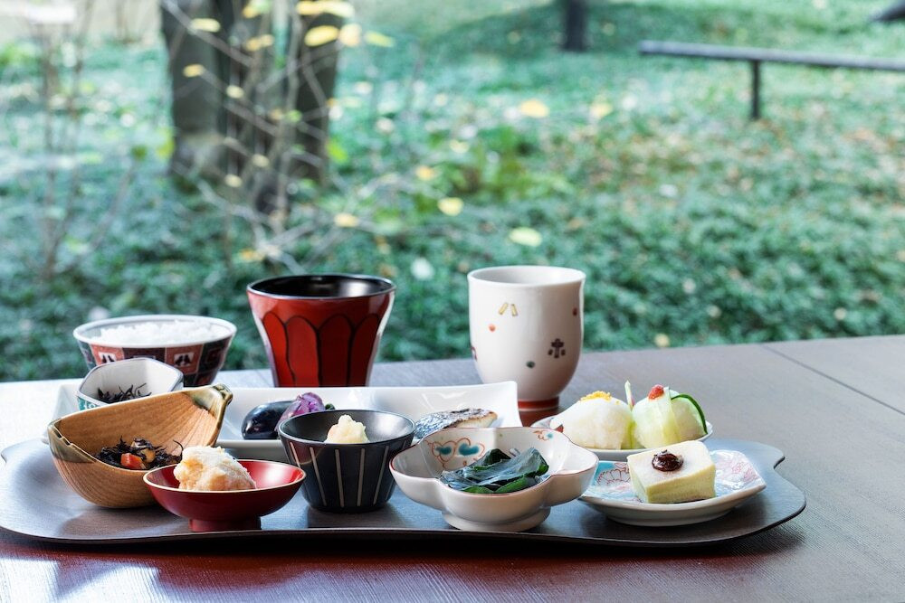 朝食一例／盛り付け