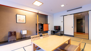 [禁煙] 和洋室ファミリールーム