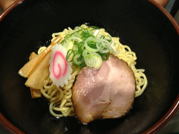「油そば専門店ぶらぶら」料理 641210 当店名物！油そば☆季節限定商品などもございます！