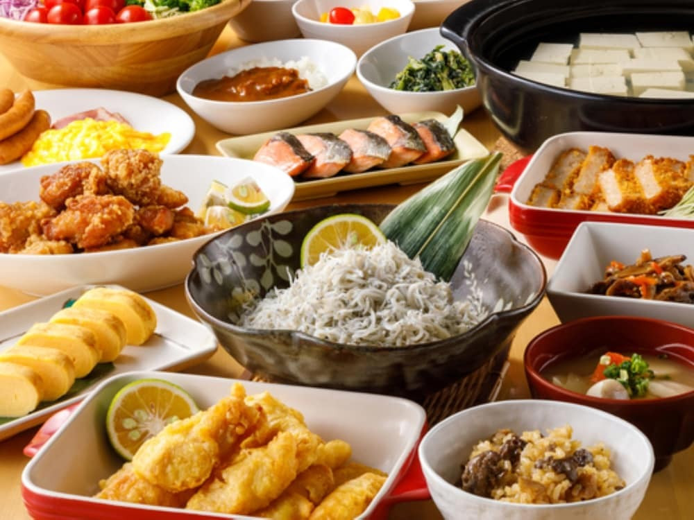 朝食